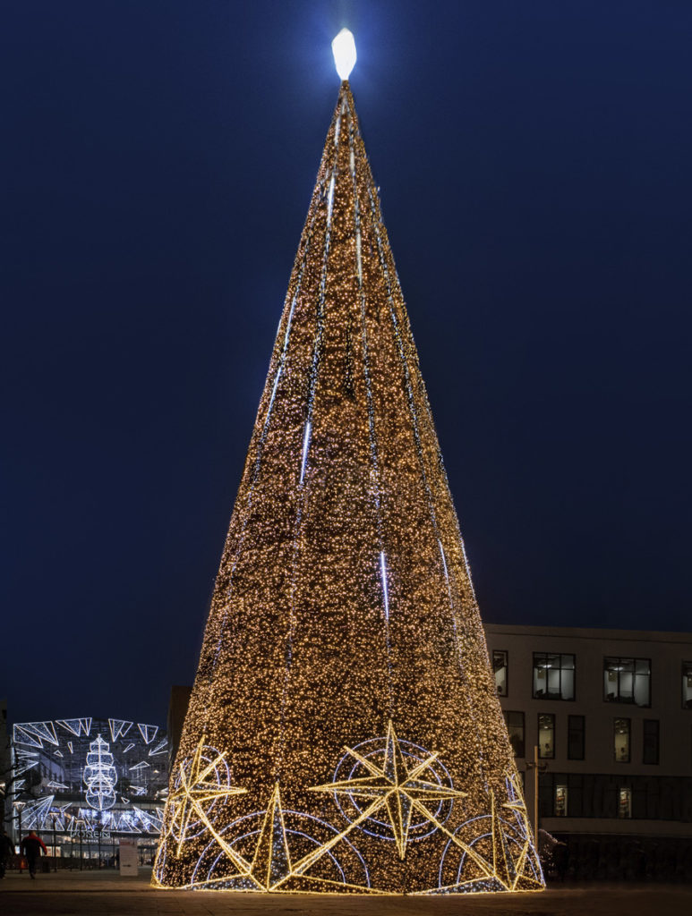 Świąteczna dekoracja świetlna dla Forum Gdańsk
